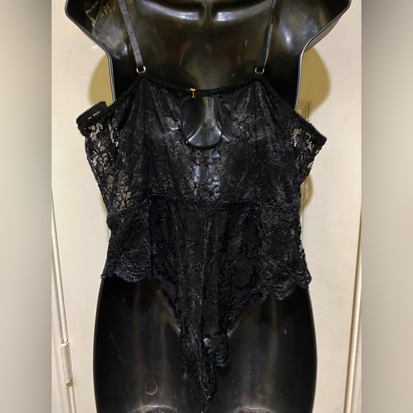 🔥Final Price🔥Very Sexy Plus Size Teddy by Fredrick's of Hollywood - Picture 6 of 7